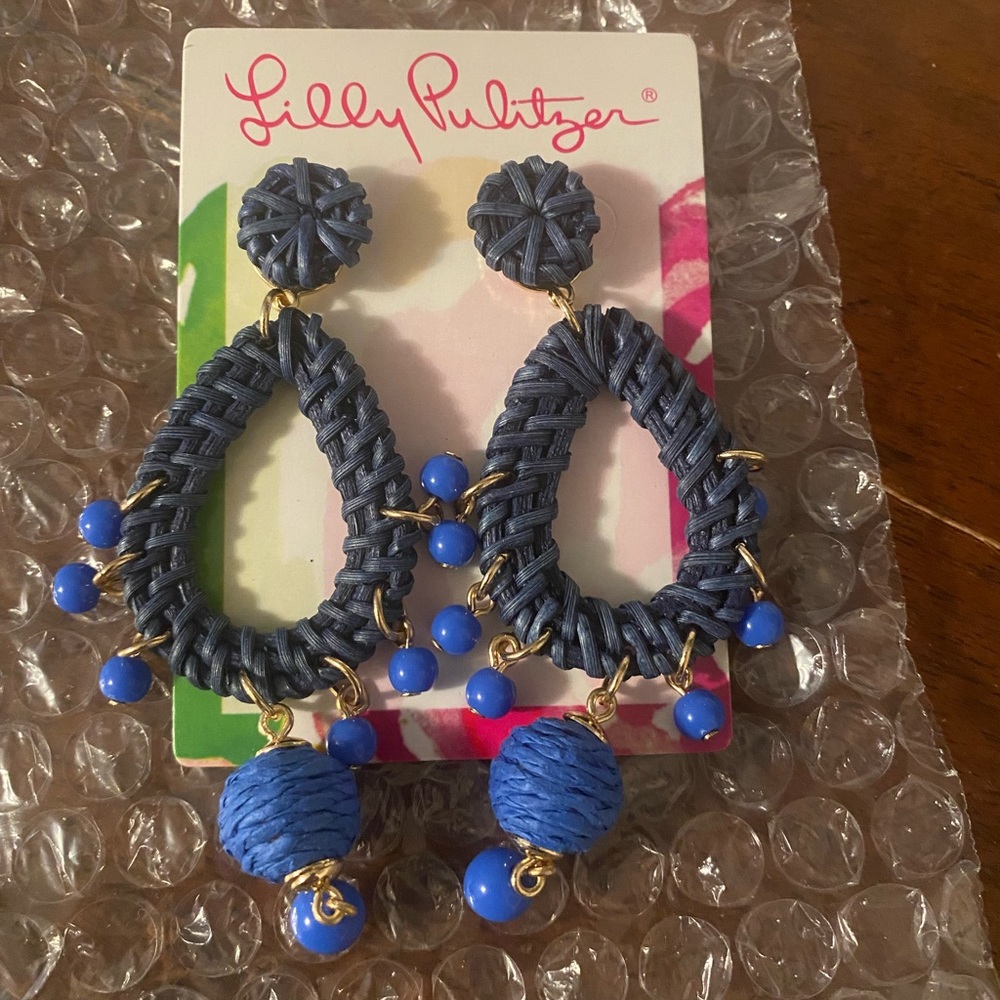 Lilly Pulitzer earring